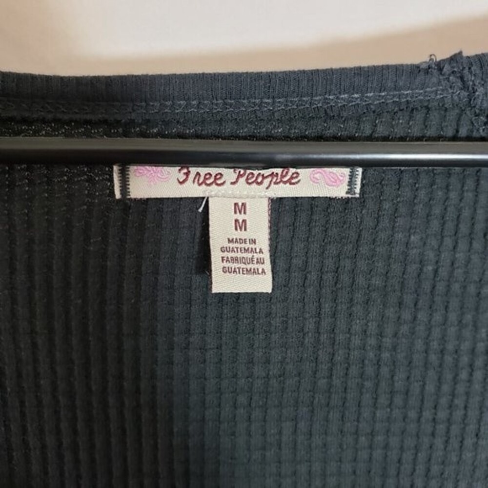Free People Santa Clara Thermal Black M (AA) - Picture 7 of 12